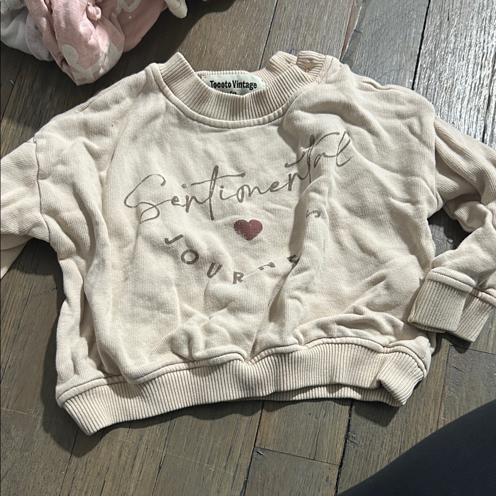 Tocoto vintage 6m Beige Sentimental Journey Sweatshirt